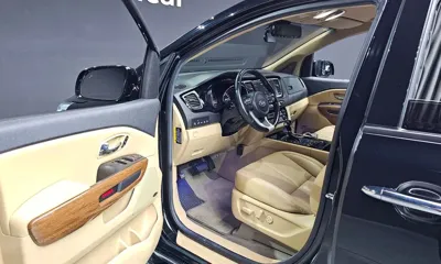 Kia Canival 2016, 174551 км, за 12900000 KRW - фото 10