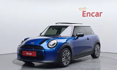 MINI Cooper · 2025 год