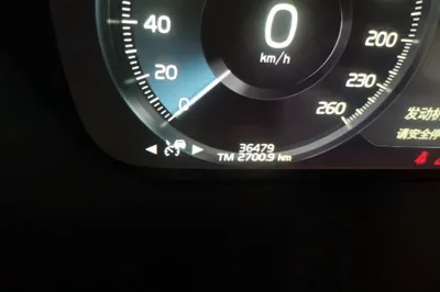 Volvo XC60 2019, 36400 км, за 117487.48 CNY - фото 9