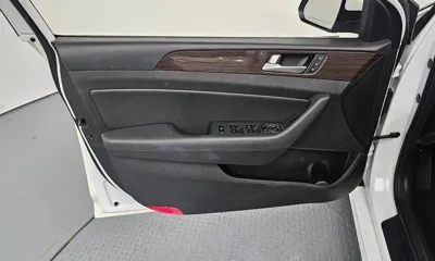 Hyundai Sonata 2018, 67873 км, за 15200000 KRW - фото 24