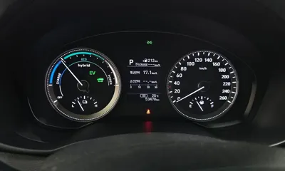 Hyundai Grandeur 2018, 53478 км, за 17500000 KRW - фото 8