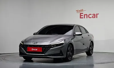 Hyundai Avante · 2022 год