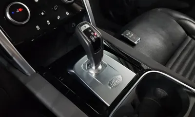 Land Rover Discovery Sport 2022, 55552 км, за 32900000 KRW - фото 9