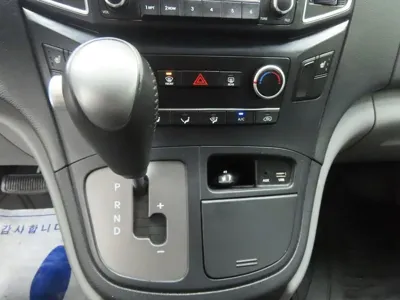 Hyundai Starex 2021, 50000 км, за 17500000 KRW - фото 13