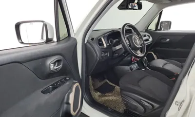 Jeep Renegade 2016, 55380 км, за 11000000 KRW - фото 10