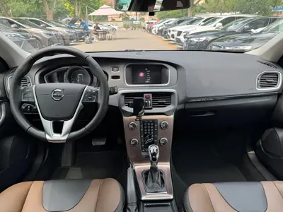 Volvo V40 2017, 83000 км, за 58000 CNY - фото 7