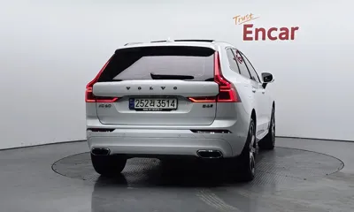 Volvo XC60 2021, 42460 км, за 42500000 KRW