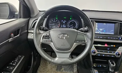 Hyundai Avante 2017, 138639 км, за 8500000 KRW - фото 12