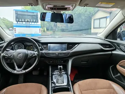 Buick Regal 2019, 70000 км, за 40800 CNY - фото 7