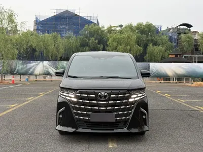 Toyota Vellfire 2023, 27000 км, за 708000 CNY - фото 5