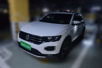 Volkswagen T-Roc 2018, 126100 км, за 55311.46 CNY - фото 1