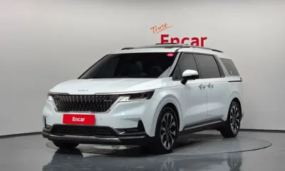 Kia Canival · 2023 год