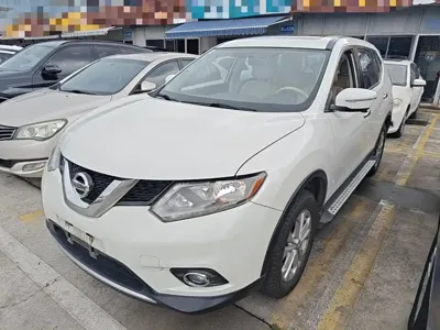 Nissan X-Trail · 2014 год