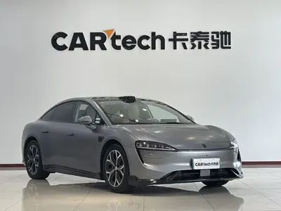 智界 Zhijie S7 2025, 3500 км, за 171800 CNY