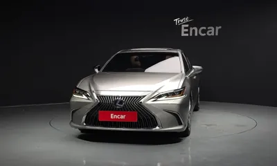 Lexus ES 2021, 73729 км, за 35900000 KRW