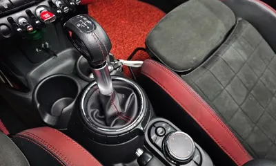 MINI Cooper 2015, 107459 км, за 10500000 KRW - фото 9