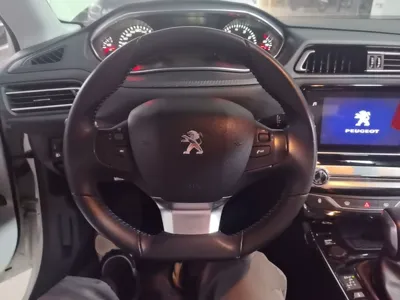 Peugeot 308 2016, 65900 км, за 42877.79 CNY - фото 14