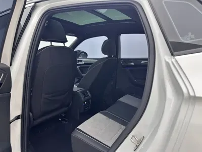 Volkswagen X 2022, 66000 км, за 105000 CNY - фото 21