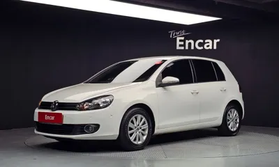 Volkswagen Golf · 2011 год