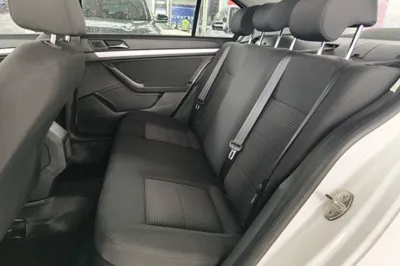 Volkswagen Lavida 2015, 71200 км, за 36688.64 CNY - фото 25