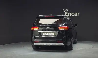 Kia Canival 2016, 144784 км, за 9900000 KRW - фото 4