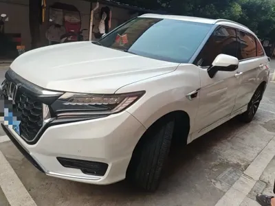 Honda UR-V 2025, 9000 км, за 188800 CNY