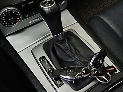 Mercedes-Benz C-Class 2011, 91220 км, за 6900000 KRW - фото 9