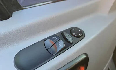 Mercedes-Benz Sprinter 2017, 45589 км, за 33000000 KRW - фото 12