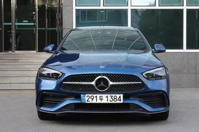 Mercedes-Benz C-Class 2022, 83500 км, за 35200000 KRW