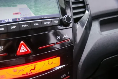 KG_Mobility_Ssangyong TIBOLI 2017, 77794 км, за 9000000 KRW - фото 15