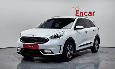 Kia Niro · 2017 год
