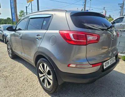 Kia Sportage 2012, 210711 км, за 3800000 KRW