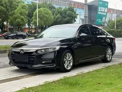 Honda Accord · 2019 год