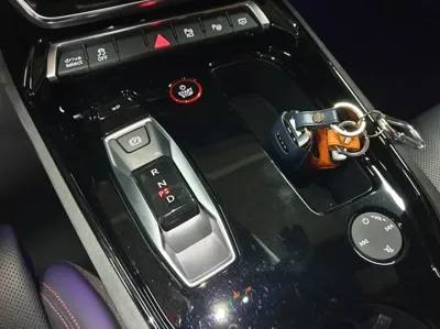 Audi RS e-tron GT 2022, 29604 км, за 99500000 KRW - фото 9