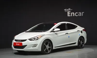 Hyundai Avante · 2011 год