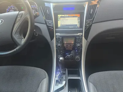 Hyundai Sonata 2011, 110962 км, за 3300000 KRW - фото 8