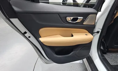 Volvo V60 2021, 40303 км, за 33990000 KRW - фото 25