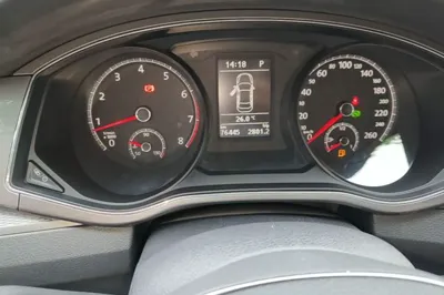 Volkswagen Passat 2017, 76400 км, за 64628.29 CNY - фото 14
