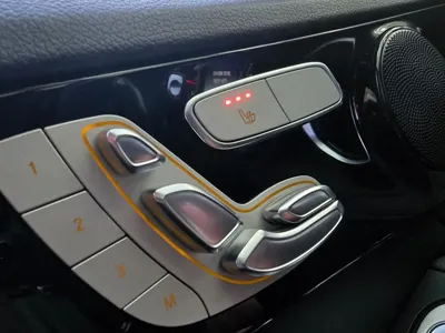 Mercedes-Benz C-Class 2017, 92760 км, за 13900000 KRW - фото 17