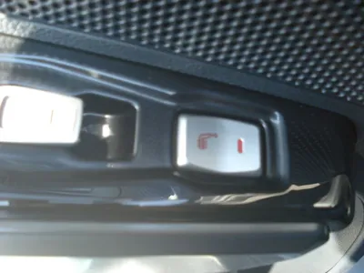 KG_Mobility_Ssangyong TIBOLI 2017, 159608 км, за 6800000 KRW - фото 20