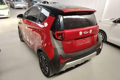Chery QQ Little Ant 2022, 43900 км, за 46649.04 CNY