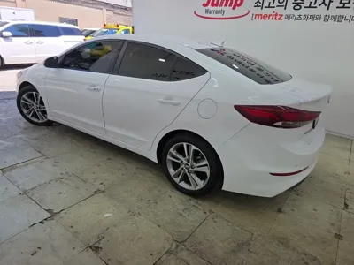 Hyundai Avante 2018, 111000 км, за 9500000 KRW - фото 3