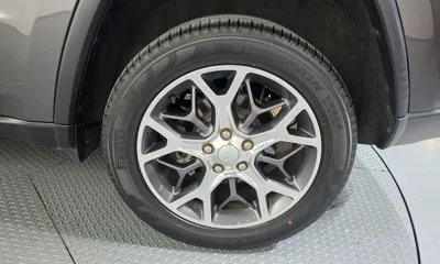 Jeep Cherokee 2019, 58759 км, за 17500000 KRW - фото 21