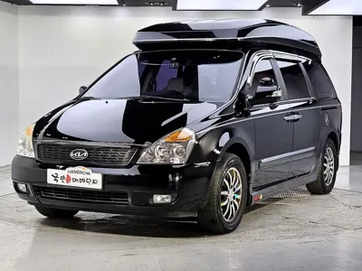 Kia Canival · 2013 год