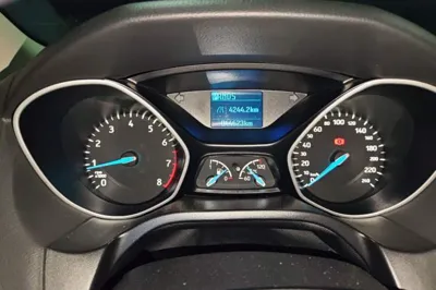 Ford Focus 2018, 44600 км, за 36661.45 CNY - фото 18