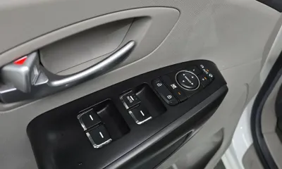 Kia Canival 2016, 144245 км, за 8500000 KRW - фото 29
