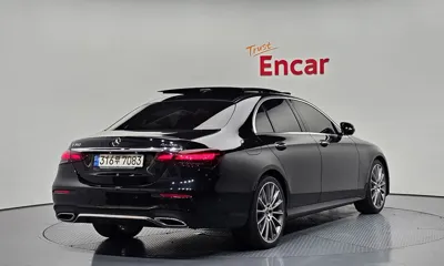 Mercedes-Benz E-Class 2022, 105757 км, за 45000000 KRW