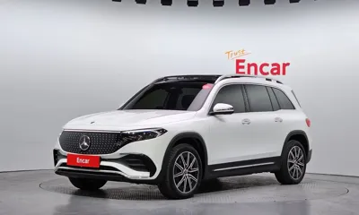 Mercedes-Benz EQB · 2025 год