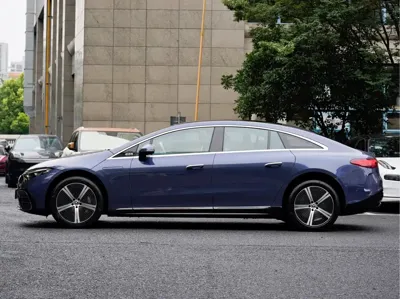 Mercedes-Benz EQS 2022, 40000 км, за 259800 CNY - фото 3