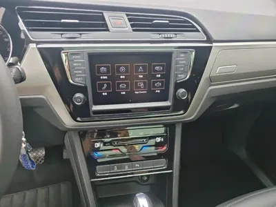 Volkswagen Touran 2022, 50100 км, за 89300 CNY - фото 13